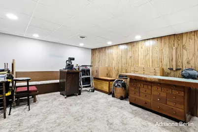 7467 Pinegrove Drive, Jenison, MI 49428 - Photo 14
