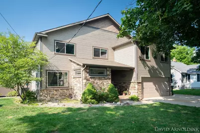 2325 Riley Court, Hudsonville, MI 49426 - Photo 4