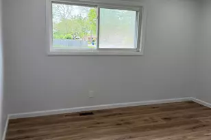 11809 McKinley Dr, Warren, MI 48089 - Photo 6