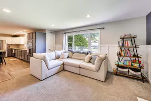 4015 Silver Oaks Dr, Saint Joseph, MI 49085 - Photo 20