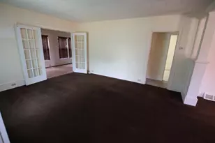 209 Spring St, Three Rivers, MI 49093 - Photo 6