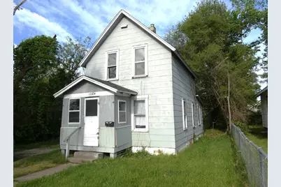 1084 Hurd Avenue, Benton Harbor, MI 49022 - Photo 1