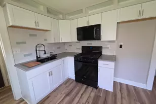 10 Cornwell St, Battle Creek, MI 49014 - Photo 6