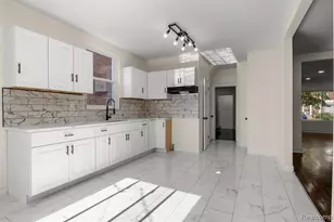 18050 Wisconsin St, Detroit, MI 48221 - Photo 16