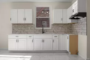 18050 Wisconsin St, Detroit, MI 48221 - Photo 14