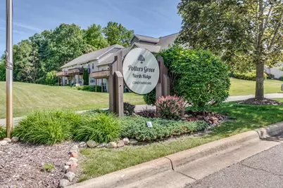 7024 Green Ridge Boulevard, Battle Creek, MI 49017 - Photo 2