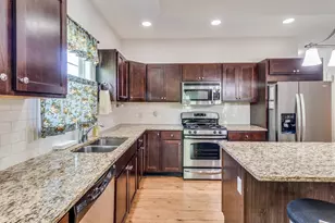 7024 Grn Rdg Blvd, Battle Creek, MI 49017 - Photo 10