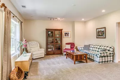 7024 Green Ridge Boulevard, Battle Creek, MI 49017 - Photo 24