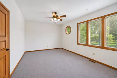 8790 Hendricks Drive, Brighton, MI 48116 - Photo 32