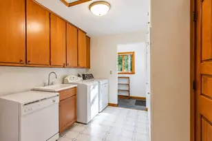 8790 Hendricks Dr, Brighton, MI 48116 - Photo 30