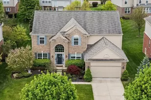 48941 Freestone Dr, Northville, MI 48168 - Photo 2
