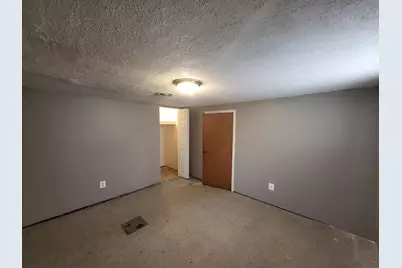 21769 Donald Avenue, Eastpointe, MI 48021 - Photo 12