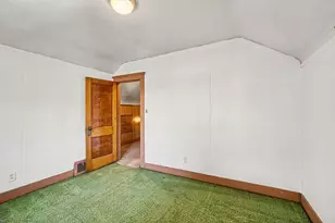 831 Bush St, Jackson, MI 49202 - Photo 16