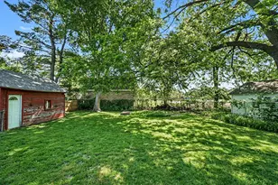 831 Bush St, Jackson, MI 49202 - Photo 24