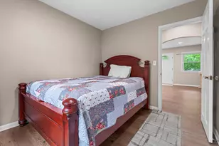 529 East St, Jonesville, MI 49250 - Photo 34