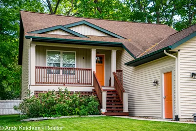 404 3rd Avenue, Holland, MI 49424 - Photo 2
