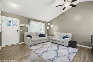 404 3rd Ave, Holland, MI 49424 - Photo 4