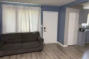 2190 Garrick Ave, Warren, MI 48091 - Photo 2