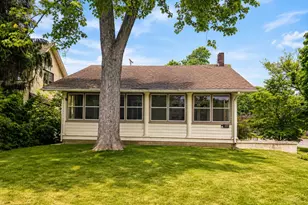 922 E Michigan Ave, East Lansing, MI 48823 - Photo 1