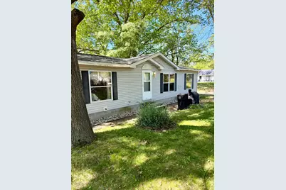 811 N Lavinia Street, Ludington, MI 49431 - Photo 58