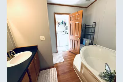 811 N Lavinia Street, Ludington, MI 49431 - Photo 46