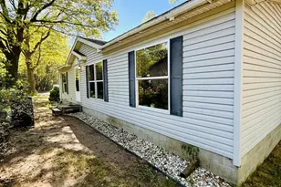 811 N Lavinia St, Ludington, MI 49431 - Photo 60