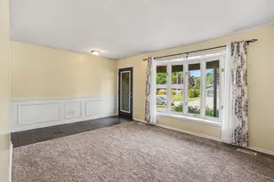 7737 Andrea Ln, Portage, MI 49024 - Photo 4
