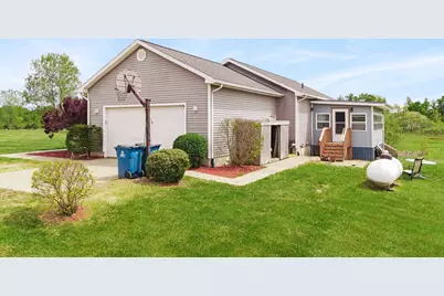 8860 Timber Lane, Charlotte, MI 48813 - Photo 20