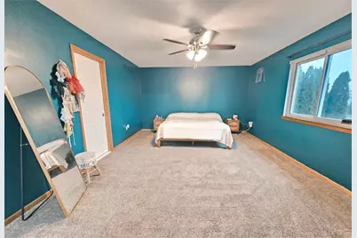 24279 Emily Drive, Trenton, MI 48183 - Photo 12