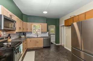 124 Woodward Ave, Big Rapids, MI 49307 - Photo 8