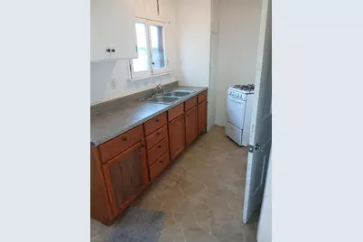 844 Backus Street, Jackson, MI 49202 - Photo 4