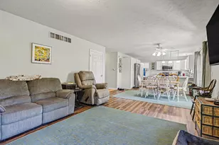 22680 Davis Lake St, Edwardsburg, MI 49112 - Photo 10