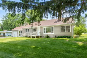 95 W Langley Road W, Battle Creek, MI 49015 - Photo 2