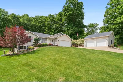 2138 Fox Mountain Drive, Otsego, MI 49078 - Photo 2