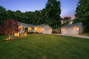 2138 Fox Mountain Dr, Otsego, MI 49078 - Photo 1