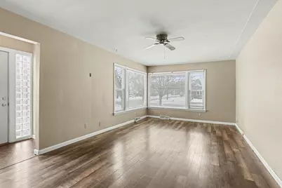 21 S Despelder Street, Grand Haven, MI 49417 - Photo 10