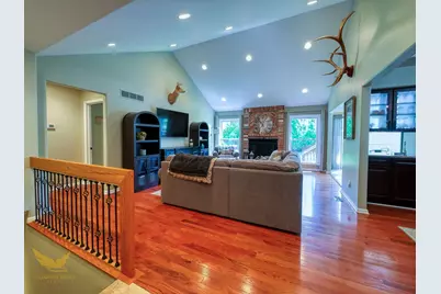 1583 Weymouth Street, West Bloomfield, MI 48324 - Photo 6