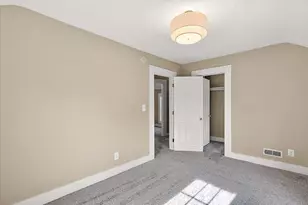 515 Woodlawn St SE, Grand Rapids, MI 49507 - Photo 24