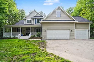 6400 Boulder Dr, Muskegon, MI 49444 - Photo 1