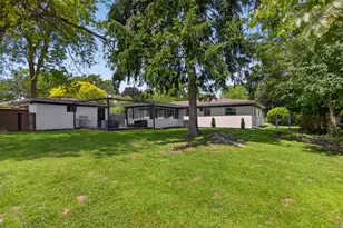 1525 Larrys Dr, Jackson, MI 49203 - Photo 46