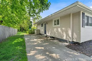228 South St, Spring Lake, MI 49456 - Photo 38