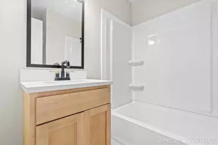 228 South St, Spring Lake, MI 49456 - Photo 16