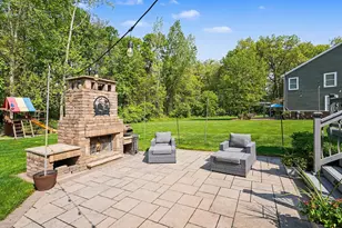6147 Birchcrest Ln, Commerce Township, MI 48382 - Photo 44