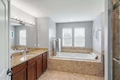 6147 Birchcrest Lane, Commerce Township, MI 48382 - Photo 20