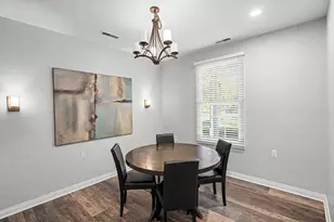 6147 Birchcrest Ln, Commerce Township, MI 48382 - Photo 54