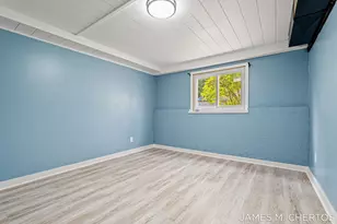228 South St, Spring Lake, MI 49456 - Photo 16