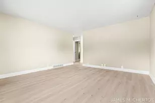 228 South St, Spring Lake, MI 49456 - Photo 8