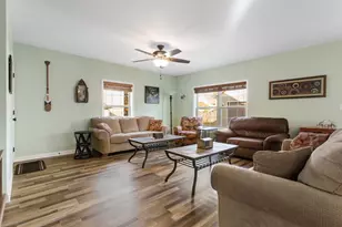 317 Monroe St, South Haven, MI 49090 - Photo 20