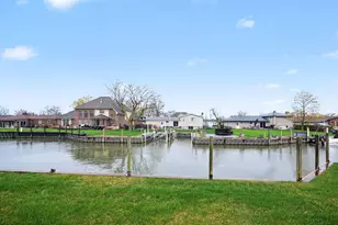 41285 Belvidere St, Harrison, MI 48045 - Photo 40