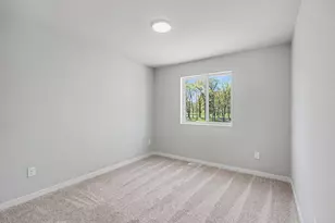 2053 Kristin Ct, Muskegon, MI 49442 - Photo 14